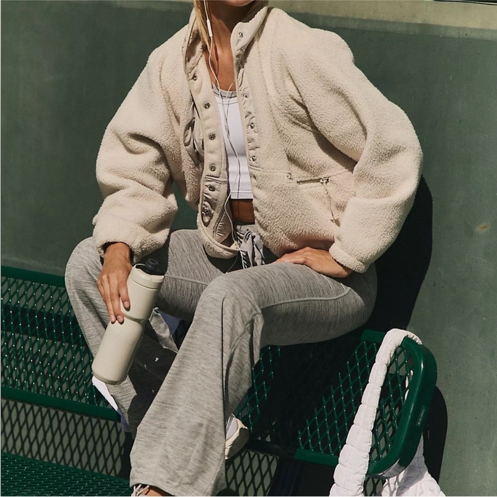 Free People hit the slopes Sherpa Jacket